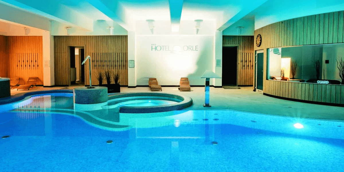 Plaża 100 metrów od hotelu 🌊 Wyżywienie i strefa wellness od 289 PLN za pokój