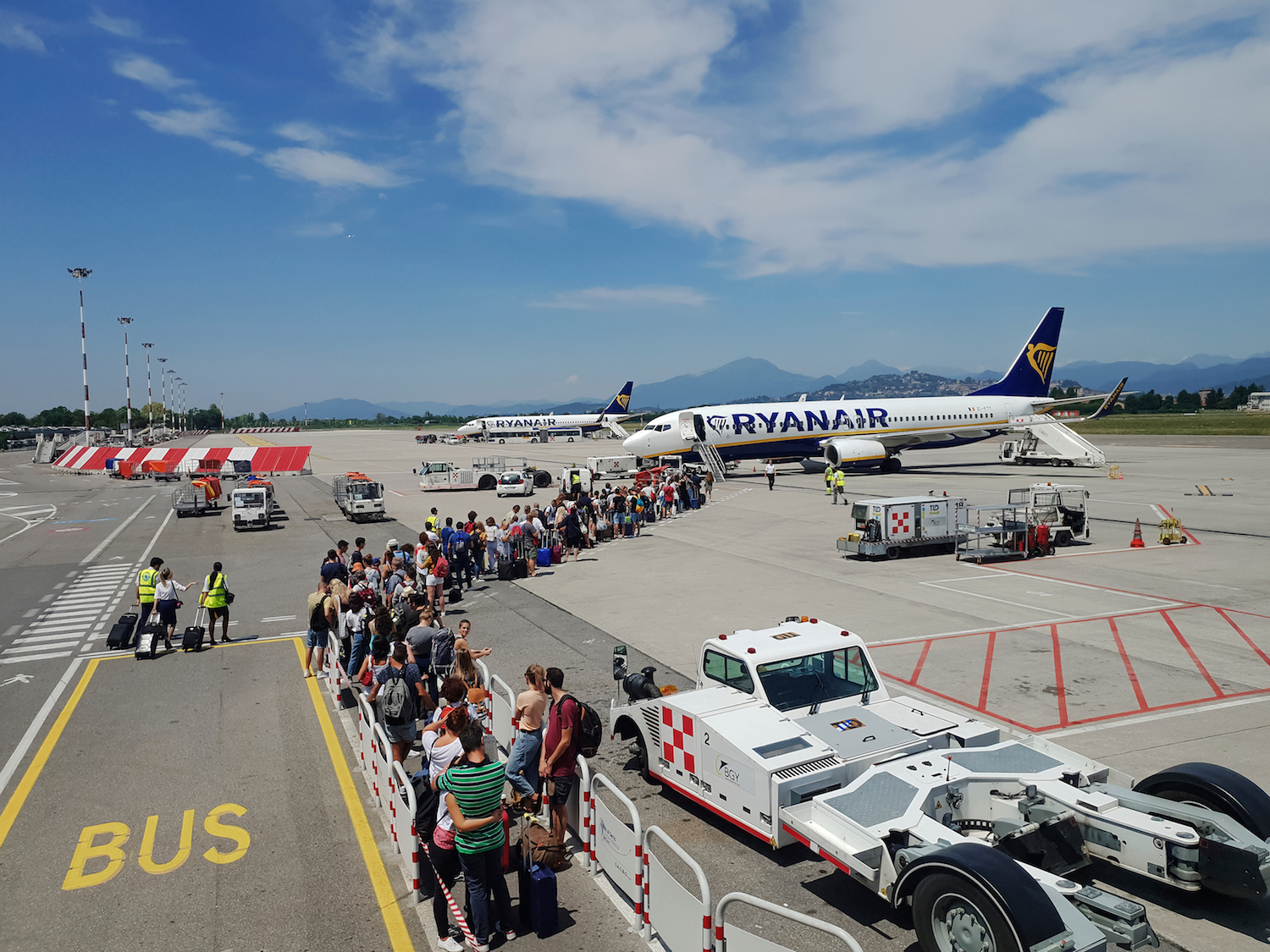 Ryanair zawiesi zimą 3 kolejne trasy z Polski, w sumie to już 9. Oszczędzili tylko jedno lotnisko w naszym kraju