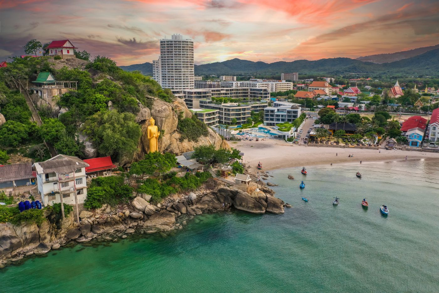 Tajlandia na ferie w niskiej cenie 2299 PLN ☀️🌴 Loty + 12 noclegów niedaleko plaży ⛱️🌊