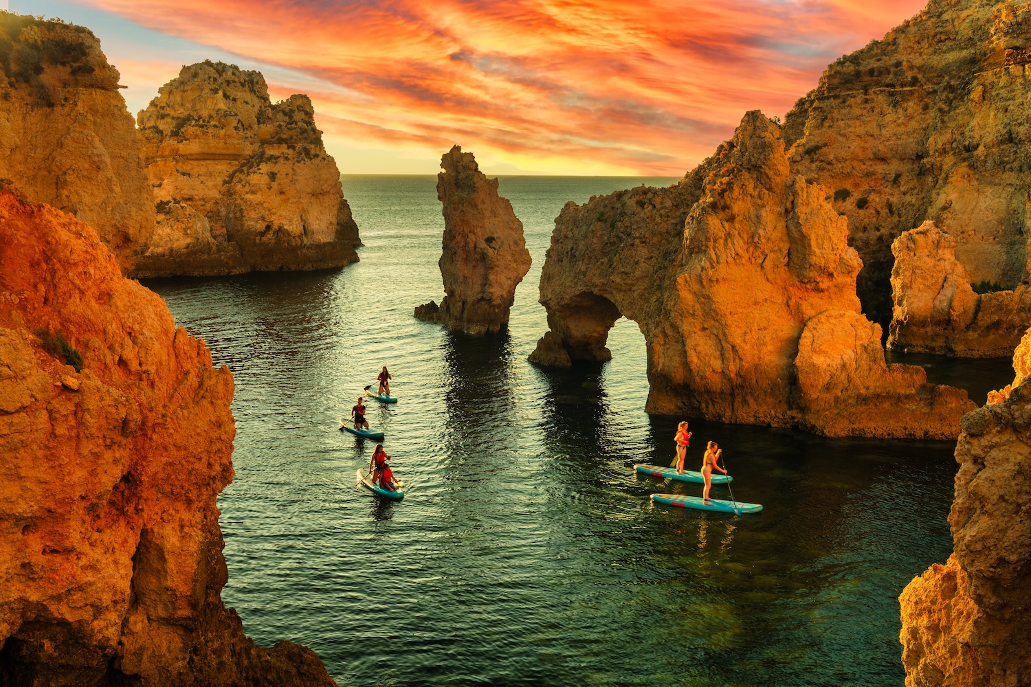Gotowy plan na Algarve za… 904 PLN 😎😱 Lot + hotel i auto ✈️+🏨+🚗