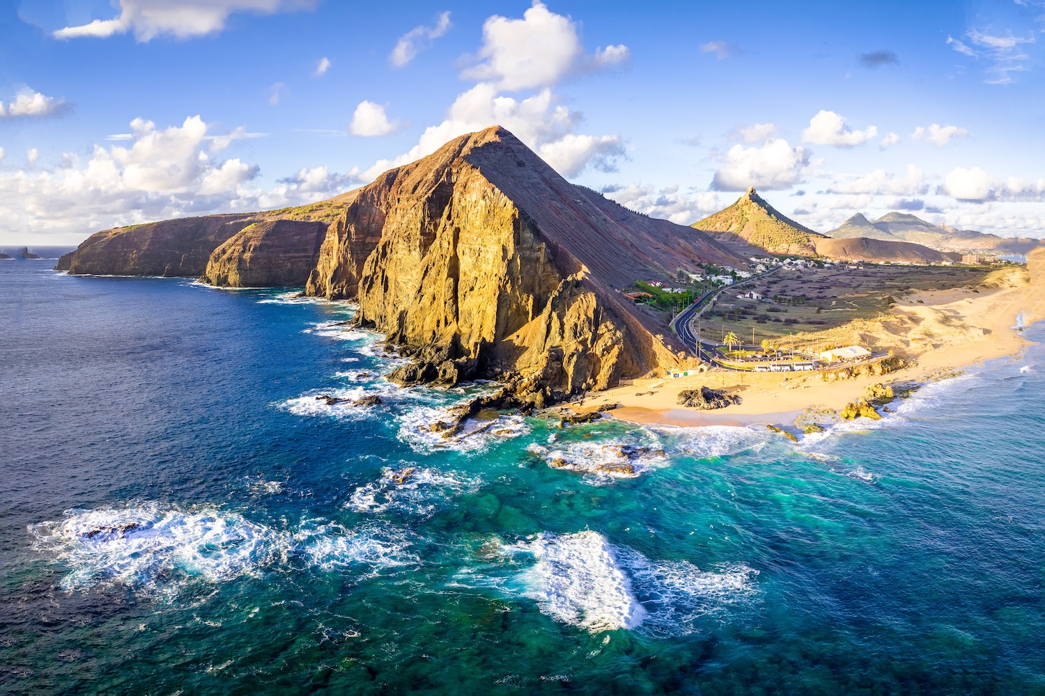 Madera to zawsze dobry pomysł! 🌊🌴 Tydzień w 4* Muthu Raga Madeira Hotel za 2809 PLN