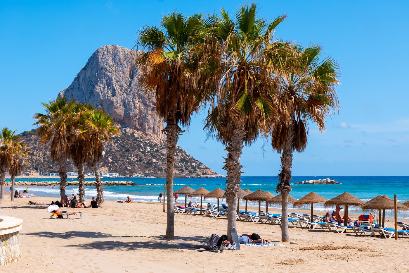 Alicante na walentynkowy weekend za 565 PLN 💞🏖️ Loty (bez urlopu) + hotel ibis z widokiem na morze 🌊😍