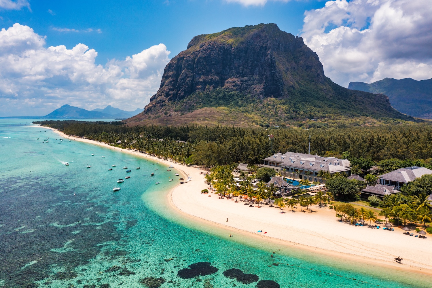 Tam, gdzie czas płynie wolniej 🏝️ 12 dni na Mauritiusie za 3804 PLN 😍 Loty i noclegi ze śniadaniami 😎🥰