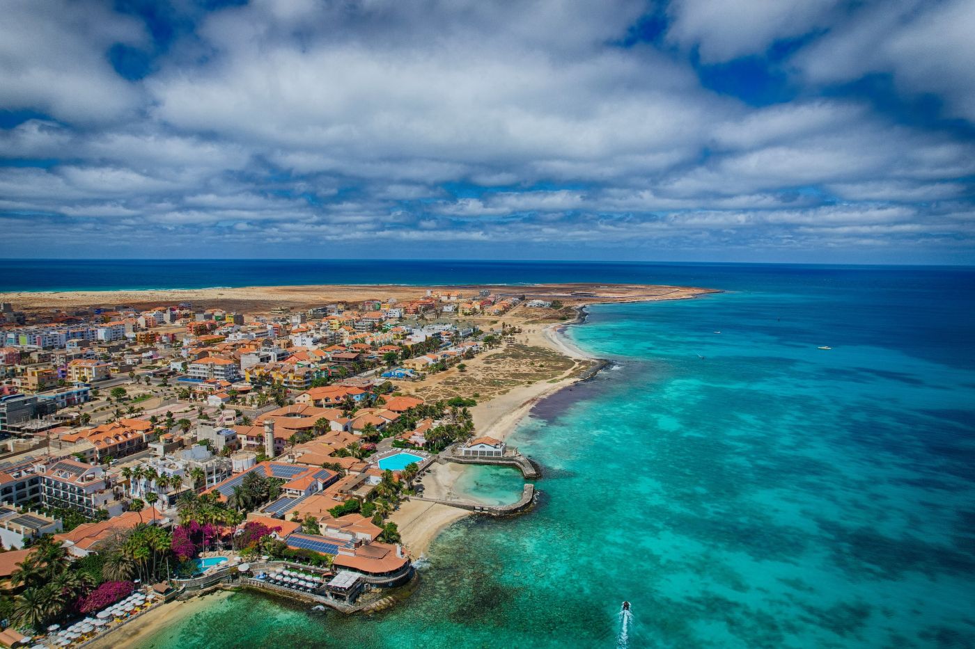 First minute: all inclusive na Wyspach Zielonego Przylądka 🌊☀️ tydzień w 5* hotelu SOL DUNAS za 3968 PLN ⛱️🥥