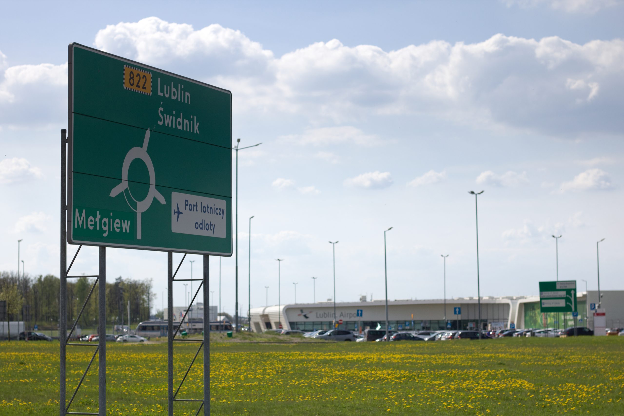 Kolejne małe polskie lotnisko rozwija skrzydła. W tym roku po raz pierwszy obsłuży grubo ponad pół miliona pasażerów!