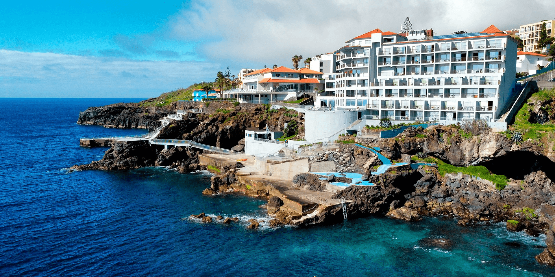 Tydzień na Maderze za 2629 PLN 🇵🇹🌊 4* hotel Rocamar & Royal Orchid z wyżywieniem
