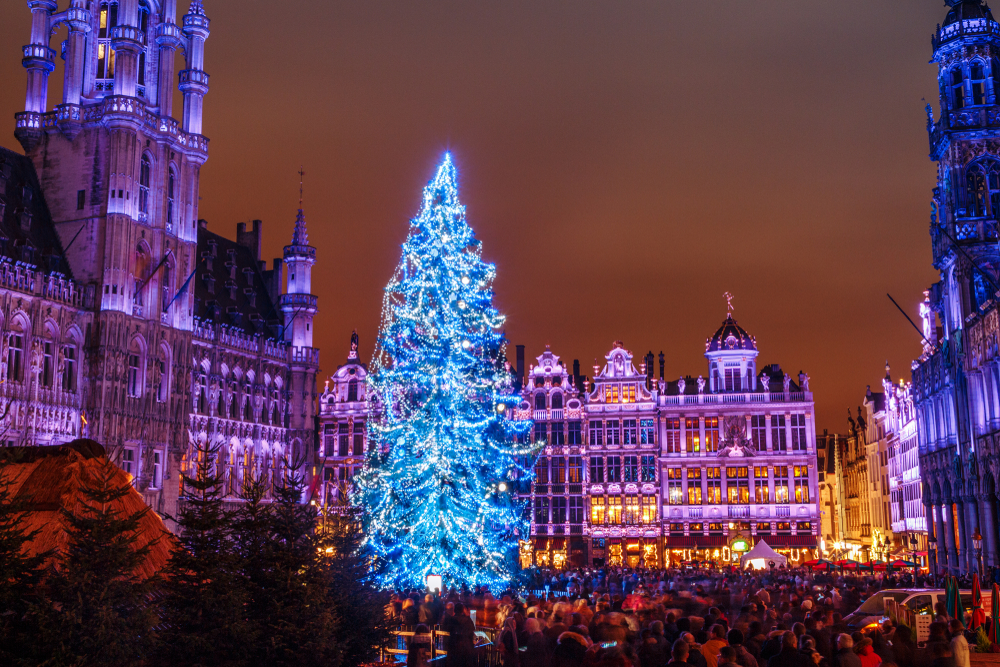 Jarmark Bożonarodzeniowy w Belgii za 804 PLN 🎁🎅 Loty do Brukseli i hotel ✈️🎄