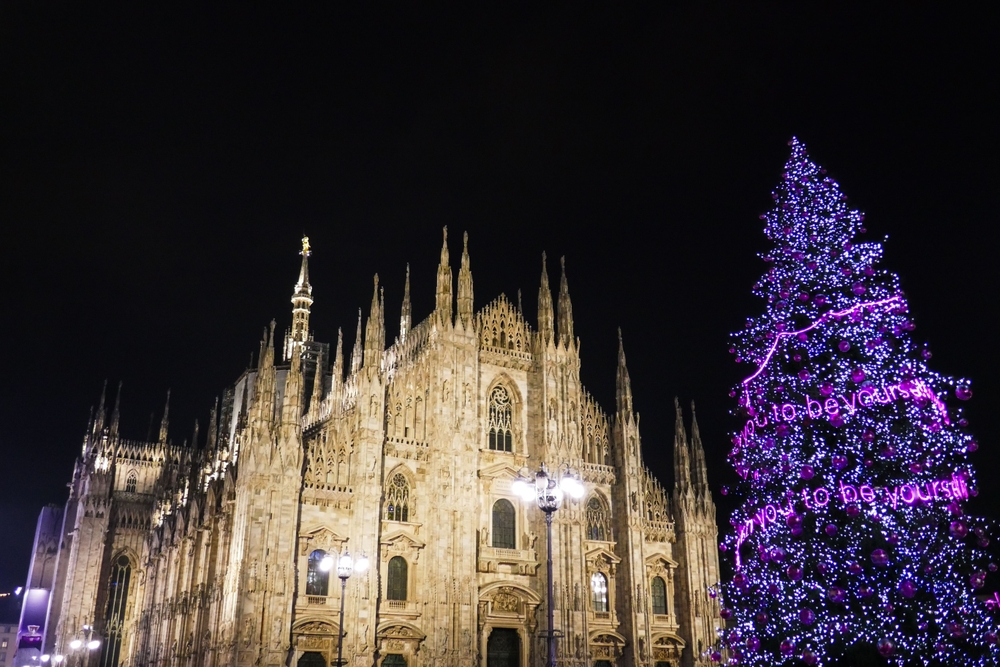 Podziwiaj jarmark w Mediolanie za 651 PLN🎄🧑🏻‍🎄 Loty do Bergamo i noclegi (piątek-niedziela) 🤩🔥